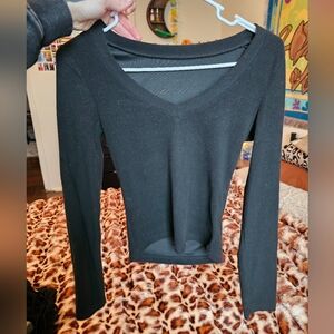 SHEIN Black V-Neck Long Sleeve Tee